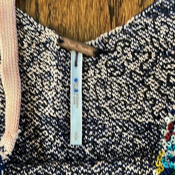 Free People Size Small Shimmy Tank
Free People - Picture 4 of 4